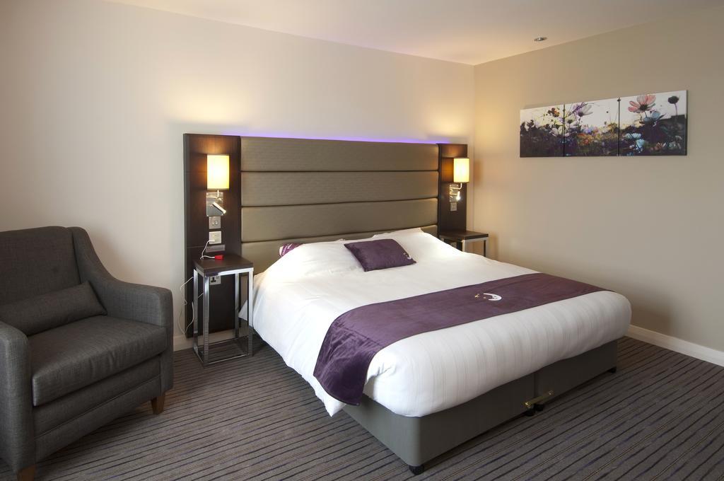 Premier Inn Dunfermline Oda fotoğraf
