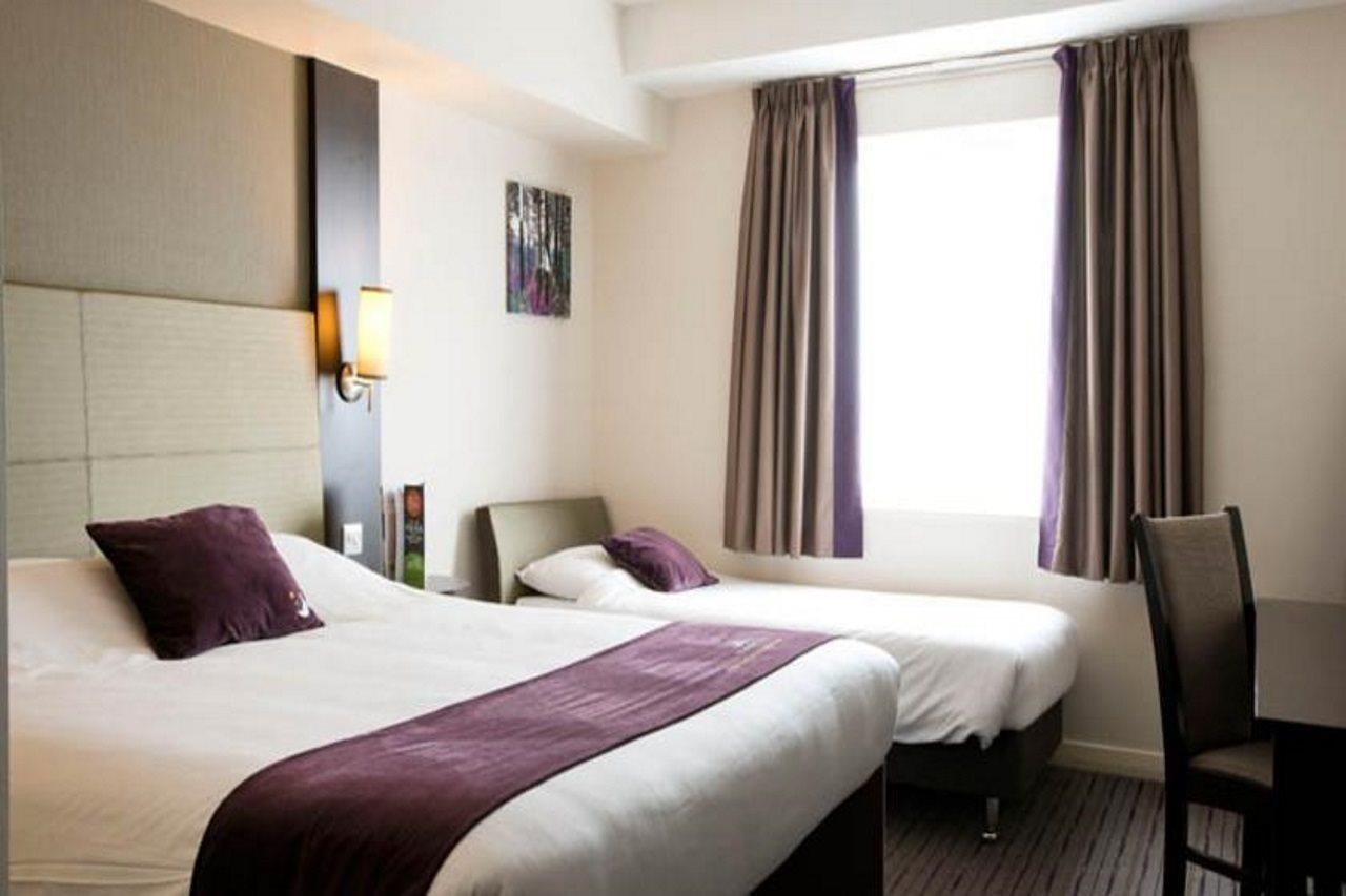 Premier Inn Dunfermline Dış mekan fotoğraf